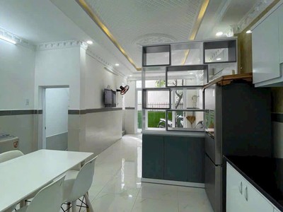 Bán nhà hẻm sổ riêng, TT Nhà Bè - DT: 4.5m x 11m - Giá bán: 3 Tỷ 950 triệu 3