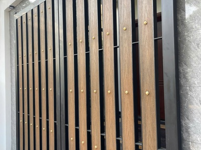Ốp cổng, hàng rào sử dụng gỗ nhựa Ecowood 1