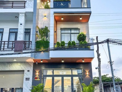Nhà mới 100, diện tích 5x30, sổ hồng riêng, giá 2 tỷ 950   Thủ Dầu Một, Bình Dương 0