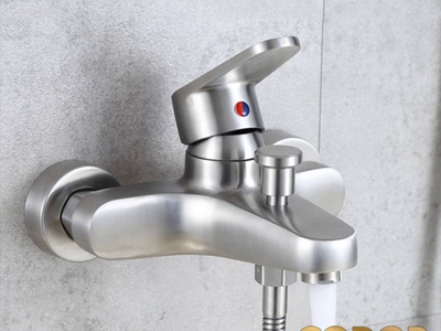Củ Sen Tắm Nóng Lạnh Inox 304 CODOR 8022 0