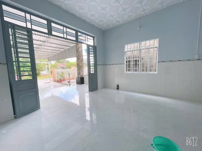 Cần tiền nên bán ngay nhà tân hiệp 860 triệu mà 126m2 2
