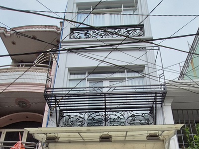 Nhà 5 tầng, kiên cố, mới đẹp,3,15x10m, 3pn 4wc, khu bàu cát, 6.5 tỷ tl 0