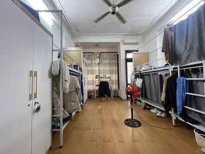 Bán nhà mặt phố, quận cầu giấy, 60m, 5t, vỉa hè, kd sầm uất, nhỉnh 22 tỷ 2