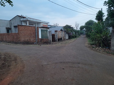  siêu phẩm đất đẹp ea kao   2 mặt tiền nhựa   cách y wang chỉ 80m   2