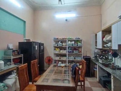 Bán nhà mặt phố, quận cầu giấy, 60m, 5t, vỉa hè, kd sầm uất, nhỉnh 22 tỷ 3