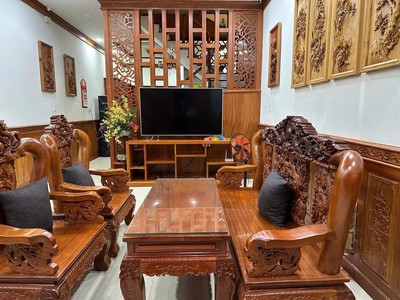 Bán nhà 3 tầng hẻm 5m lê văn khương quận 12, dt 74m2  4.5 x 16.5 , nhà đẹp nội thất cao cấp. giá 2