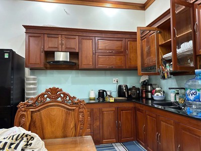 Bán nhà 3 tầng hẻm 5m lê văn khương quận 12, dt 74m2  4.5 x 16.5 , nhà đẹp nội thất cao cấp. giá 4
