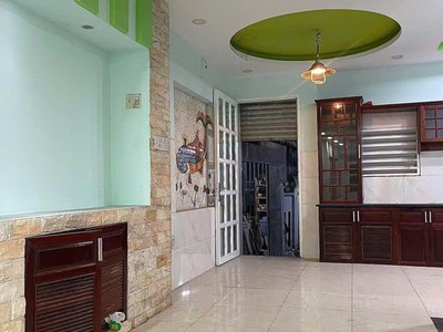 Bán nhà 3 tầng đường lê văn khương quận 12, dt hơn 104m2, ngang 5.5m, hẻm 7m thông gần siêu thị 2