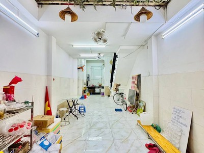 Nhà hẻm ôtô đường nguyễn đình chiểu phường 5 quận 3. 3