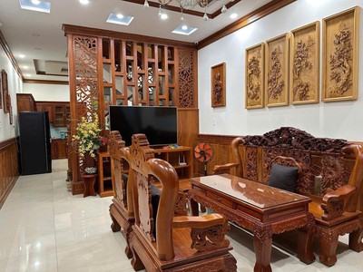 Bán nhà 3 tầng hẻm 5m lê văn khương quận 12, dt 74m2  4.5 x 16.5 , nhà đẹp nội thất cao cấp. giá 1