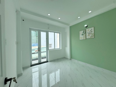 Nhà mới 3 tầng hẻm 314 âu dương lân p3q8 . giá: 5.8 tỷ tl 4