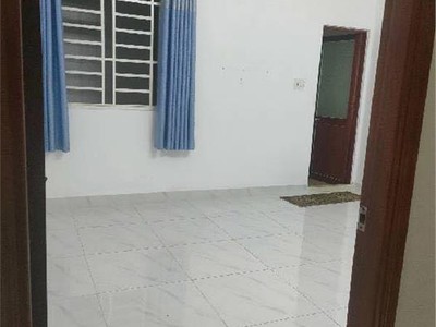 Nhà 2 tầng mặt tiền đường trần thị hè quận 12 - dt 83m2, ngang gần 5m, hàng xóm hiệp thành city. 3