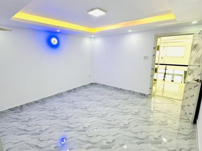 Bán nhà 5 tầng, 50m , 5pn, 6wc, 9.1 tỷ, nguyễn thượng hiền, p.5, bình thạnh 2
