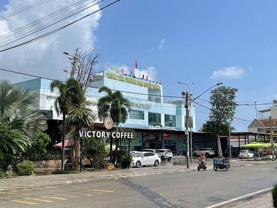 Có dòng tiền cho thuê   5 tỷ/ năm, nhà góc ngã tư- 2 mt lớn- vạn ninh, khánh hoà 1