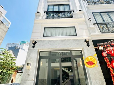 Bán nhà 5 tầng, 50m , 5pn, 6wc, 9.1 tỷ, nguyễn thượng hiền, p.5, bình thạnh 1