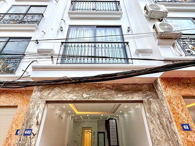 Lô góc 2 mặt ngõ - nhà mới - thang máy - vị trí gần 0