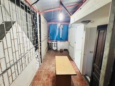 Cho thuê nhà phố hồng mai, 43m2, 3 tầng, 3 ngủ, 9.5 triệu  30m ra phố  ở gia đình, nhóm ngoan 3