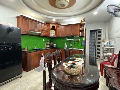 Nhà đẹp 64m    4pn   xe hơi tới cửa   giá tốt ngất ngây    chính chủ bán nhà xây kỹ   full nội 2