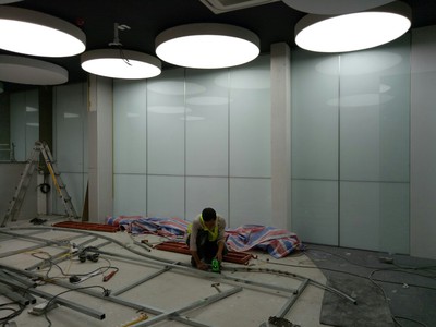 Sửa cửa sắt bị xệ hư hỏng của hoàng văn toản Var:TinhQuan 3
