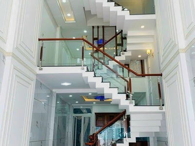 bán nhà an dương vương   mặt tiền vip   3.5 tầng   80.9m2   giá 19 tỷ  1