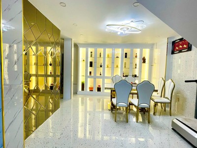 Nhà mặt tiền năm châu, p.11, 5 tầng, 4x15m, 66m2, cạnh bảy hiền, 15 tỷ tl 0
