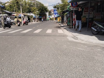 Mặt chợ hoà cường, lô góc 3 mặt tiền, 153m2, 3 tầng kinh doanh tuyệt đỉnh 2