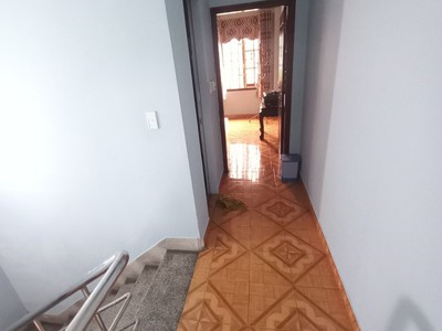 Nhà mặt tiền nguyễn tri phương đường 10.5m gần bệnh viện, sân bay, kinh doanh , 2.5 tầng móng 3 3