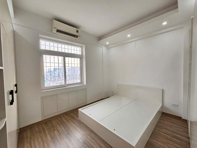 Bán căn hộ 2 pn - 61m  - trần quý kiên - cầu giấy - 4.9 tỷ - sổ đỏ 3