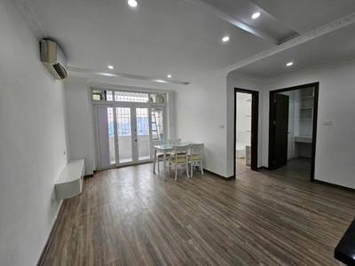 Bán căn hộ 2 pn - 61m  - trần quý kiên - cầu giấy - 4.9 tỷ - sổ đỏ 0