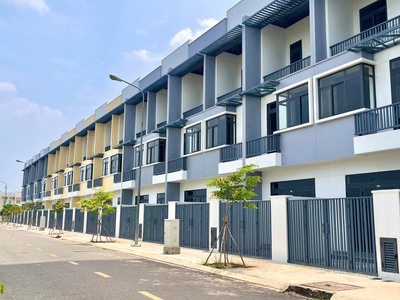 Thanh toán chỉ 360 triệu - sở hữu ngay nhà phố siêu xịn tại tây ninh 4