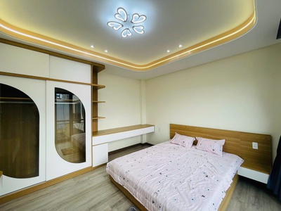 Bán nhà thống nhất, 4 phòng ngủ, sân thượng, ngang 4,6m, chỉ 5 tỷ xíu 2