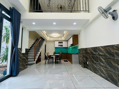 Bán nhà thống nhất, 4 phòng ngủ, sân thượng, ngang 4,6m, chỉ 5 tỷ xíu 1