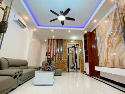 Bán nhà xuân đỉnh, 38m,5 tầng, ngõ nông, gần ôtô, full nội thất, phân lô - chỉ 7.15 tỷ 0