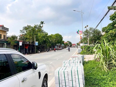 Tin nóng đầu tư   chỉ 6 lô đất vàng đối diện kcn hanaka 1