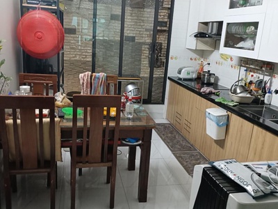 Bán nhà phố bồ đề - 50m  x 5 tầng - 2 mặt thoáng - ô tô đỗ cửa - kinh doanh đỉnh - giá 12.99 tỷ 1