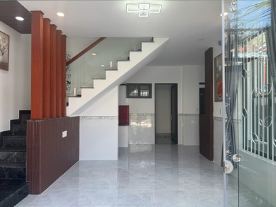 Cần bán nhà đẹp đường ngô đến  2 xe oto tránh nhau gần tháp bà ponaga 3
