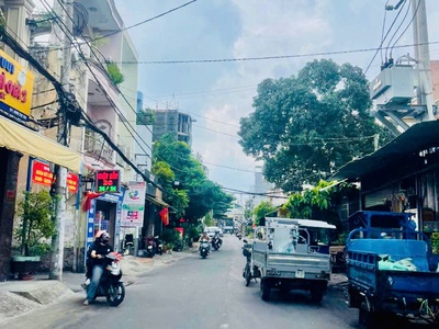 Bán nhà hẻm 8m phan huy ích, gần emart gò vấp, ngang 4m, 3 tầng, chỉnh 6 tỷ nhỉnh 0