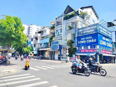 Bán nhà mặt tiền 108 trần nhân tôn p 2  quận 10 nhà 3 lầu kd buôn bán giá chỉ 5 tỉ 5 3