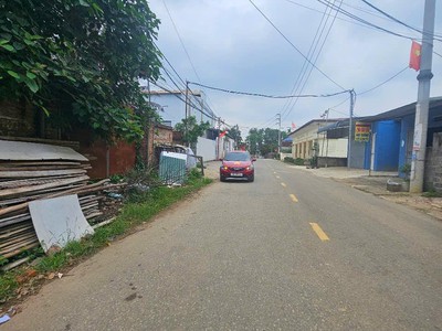 Bán mảnh đất lô góc 2mt, mặt phố kd đồng âm, đông xuân đường ôtô tải nhỉnh 15tr 0