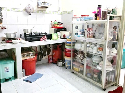 Nhà rẻ quận 9, hẻm xe hơi, diện tích 50m2, 2 tầng kiên cố, ở ngay chỉ 2.2 ty 0