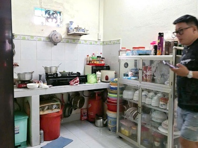 Nhà rẻ quận 9, hẻm xe hơi, diện tích 50m2, 2 tầng kiên cố, ở ngay chỉ 2.2 ty 2