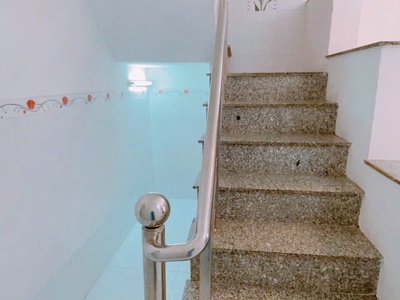 Bán gấp nhà -vườn lài tân phú hẻm xe hơi thông 46m2,2 tầng nhỉnh 5 tỷ 2