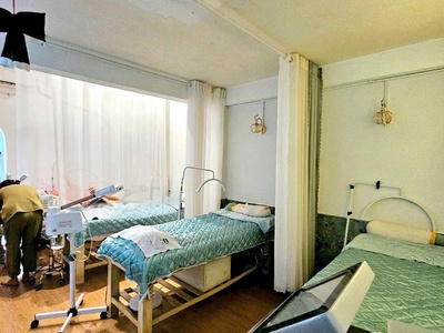 Bán Gấp Nhà Đường Nguyễn Du Dĩ An Đang Cho Thuê KD SPA 3