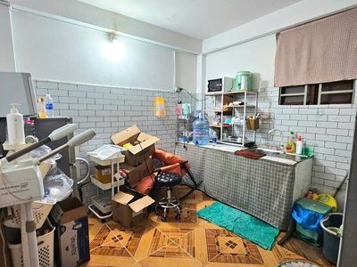 Bán Gấp Nhà Đường Nguyễn Du Dĩ An Đang Cho Thuê KD SPA 6