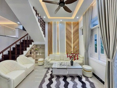 ĐẸP Cho thuê nhà 3 tầng mới xây kiệt Phan Châu Trinh - Hải Châu 20tr 0