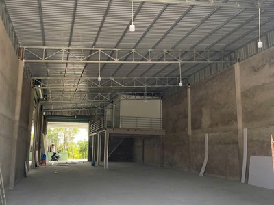 Xưởng cho thuê hẻm Võ Văn Bích dt 750m2 , điện 3 pha, đường xe tải giá 19tr / tháng 4