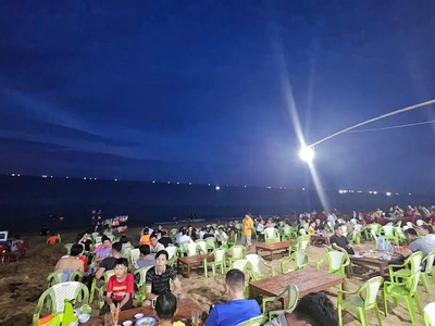 Bán nhà mặt tiền Biển Làng Chài Lò 1, Đông Hòa, Phú Yên, DT 135m2, mặt tiền 9m 2