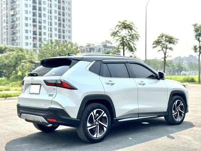 Bán xe Toyota Yaris Cross 1.5 CVT 2024, màu trắng. 2