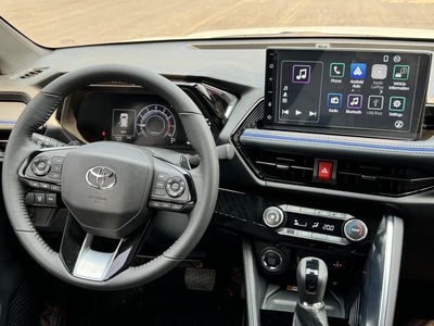 Bán xe Toyota Yaris Cross 1.5 CVT 2024, màu trắng. 12