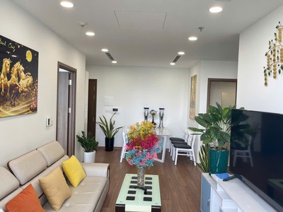 Chung cư Sky Center, Phổ Quang, TB: 2p ngủ rộng, 2wc, đậu oto, 17tr/th 1
